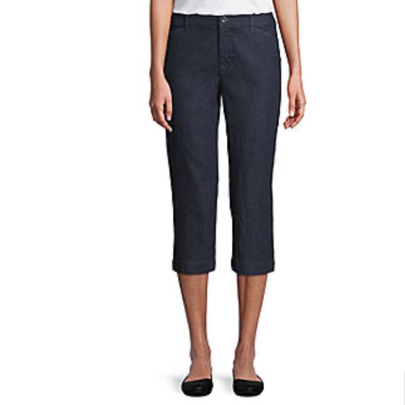 St. John's Bay Women’s Mid Rise Capri Rinse Color Size 4 NWT - Picture 9 of 16